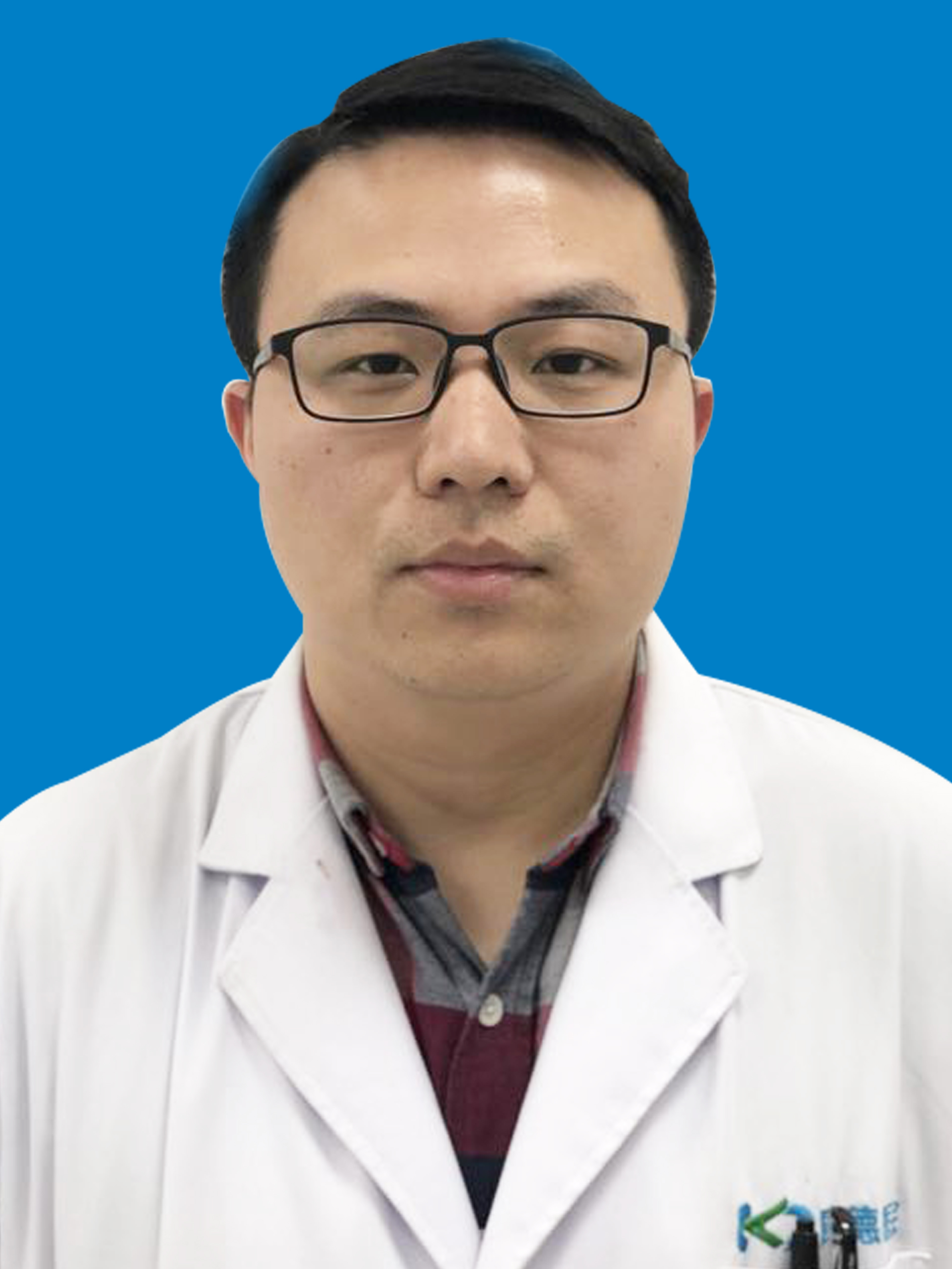 李岑.jpg